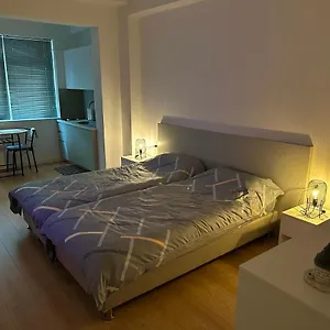 Johana Blloku In Amazing Location! Apartment Tirana